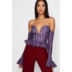 Boohoo Plunge Ruffle Cropped Bardot size 4